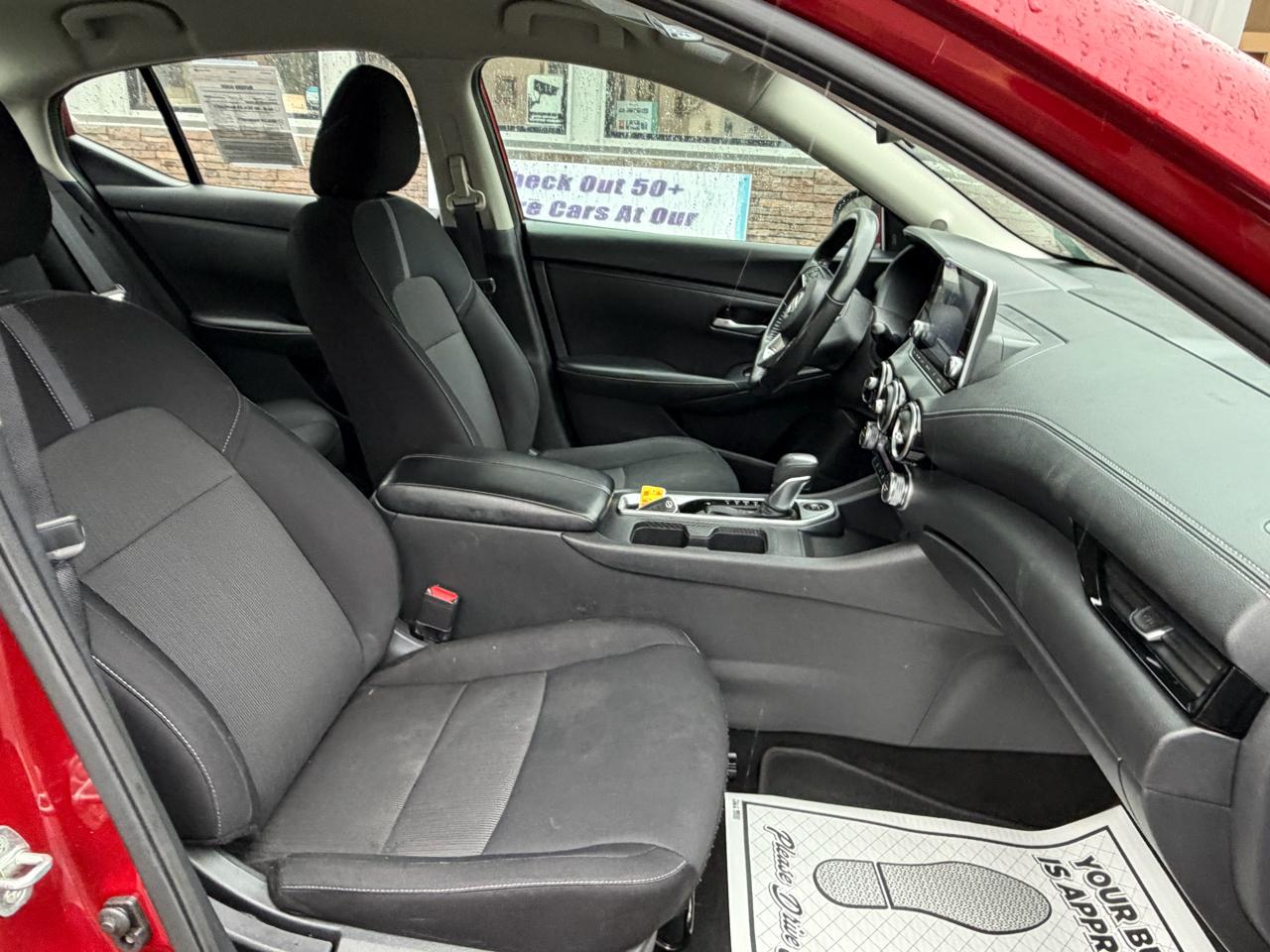 Nissan Sentra SV 2024