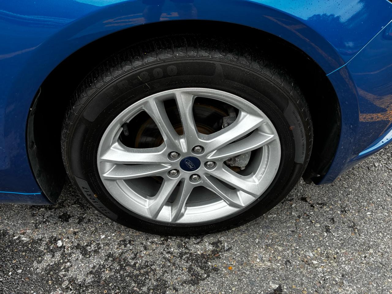 Ford Fusion Hybrid S 2018