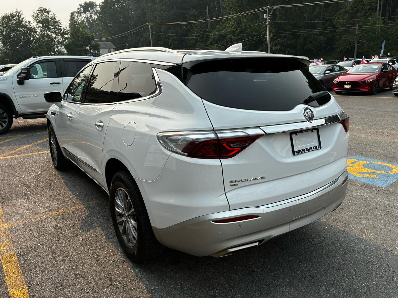 Buick Enclave Essence AWD 2023