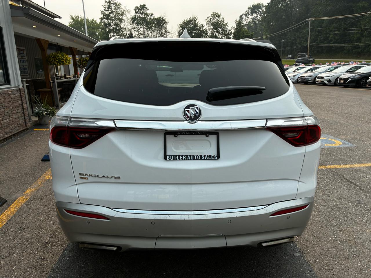 Buick Enclave Essence AWD 2023