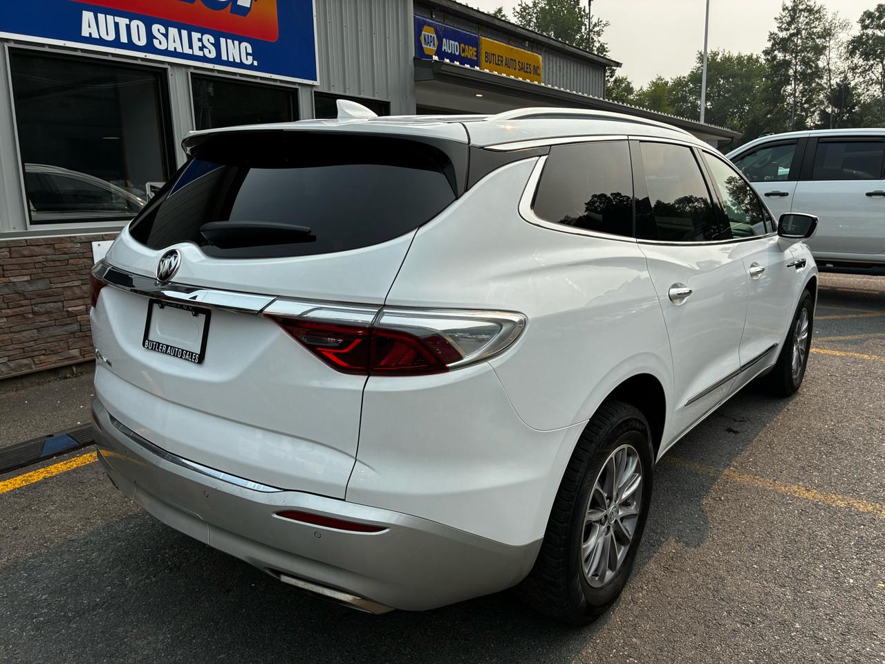 Buick Enclave Essence AWD 2023