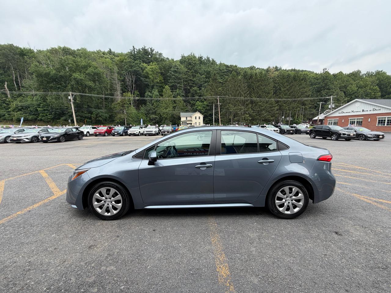 Toyota Corolla LE 2024