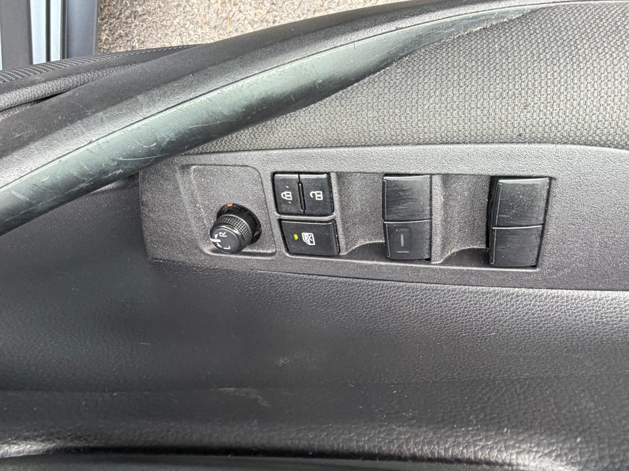 Toyota Corolla LE 2024