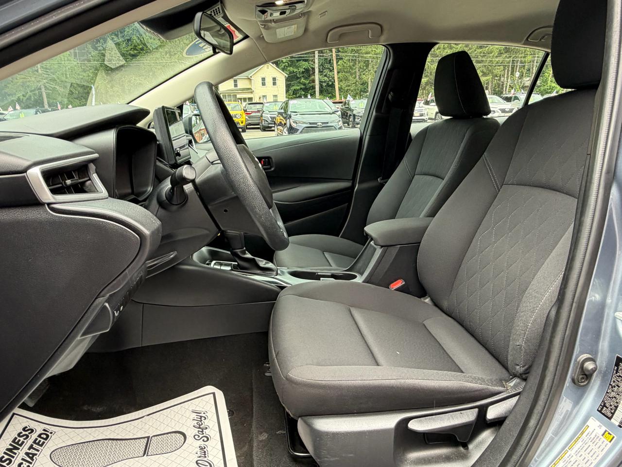 Toyota Corolla LE 2024