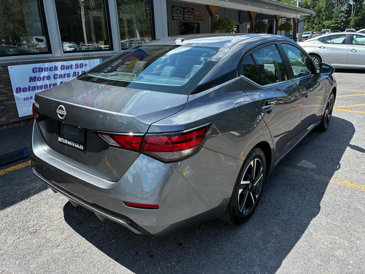 Nissan Sentra SV 2025