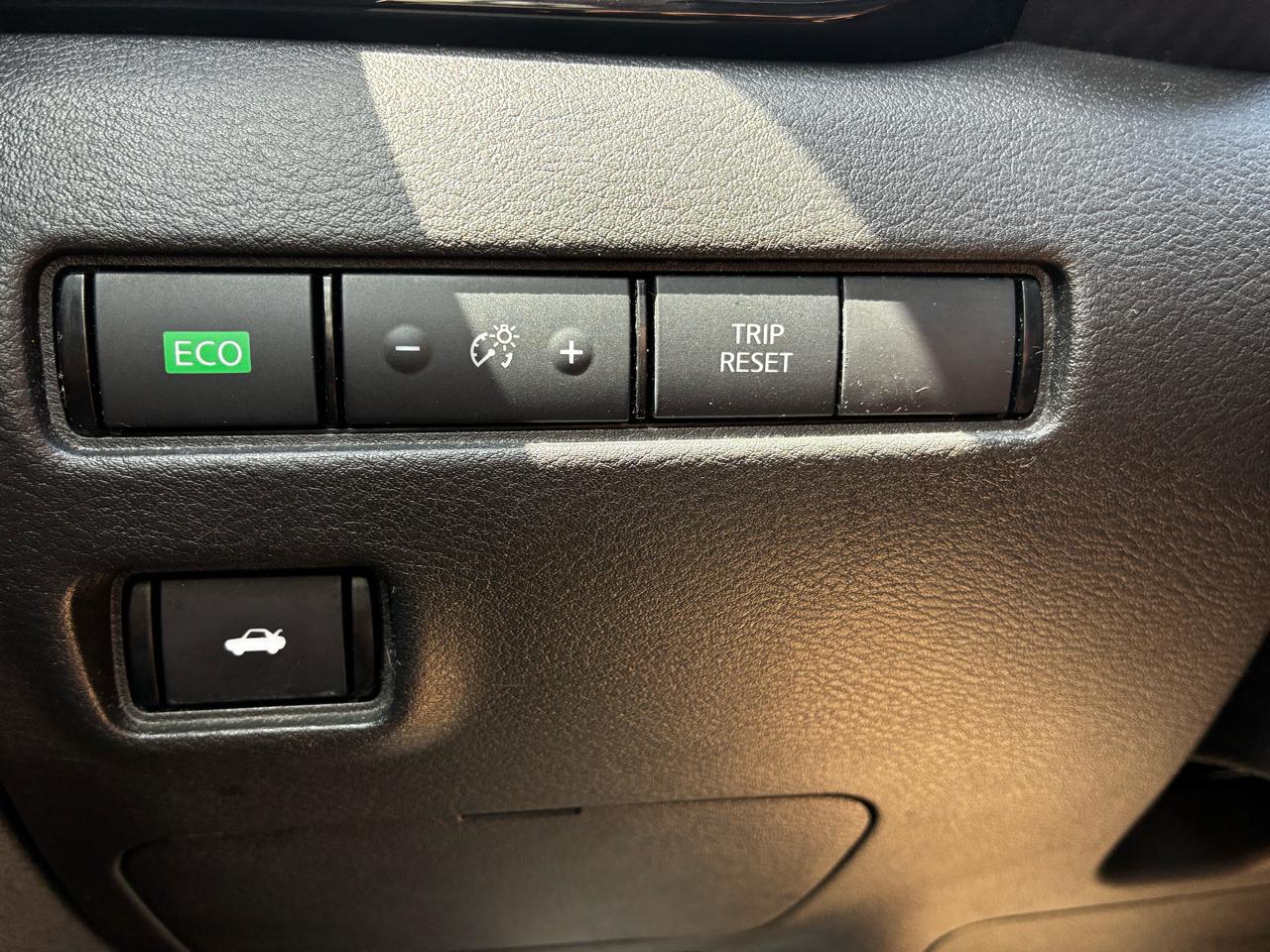 Nissan Sentra SV 2025