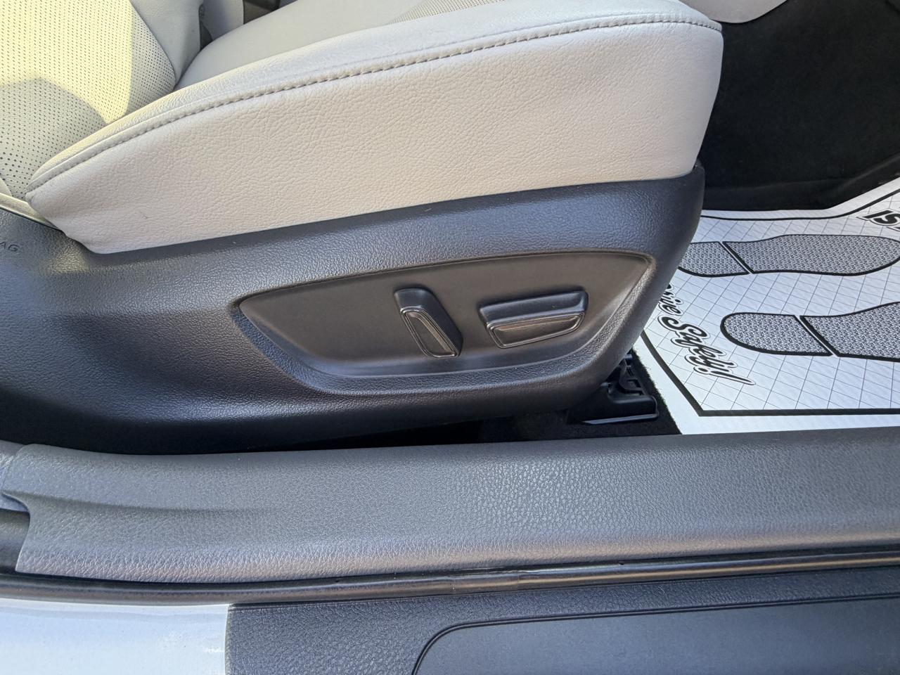 Toyota Camry XSE AWD 2022