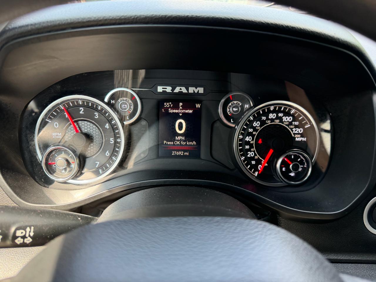 RAM 1500 Tradesman Crew Cab SWB 4WD 2024