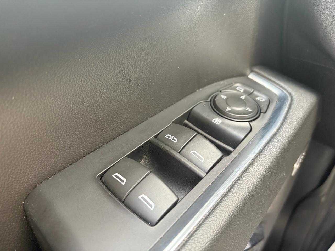 Chevrolet Silverado 1500 RST Crew Cab 4WD 2024