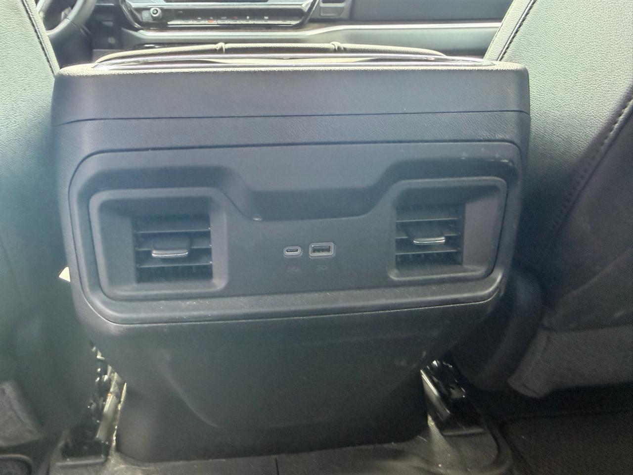 Chevrolet Silverado 1500 RST Crew Cab 4WD 2024