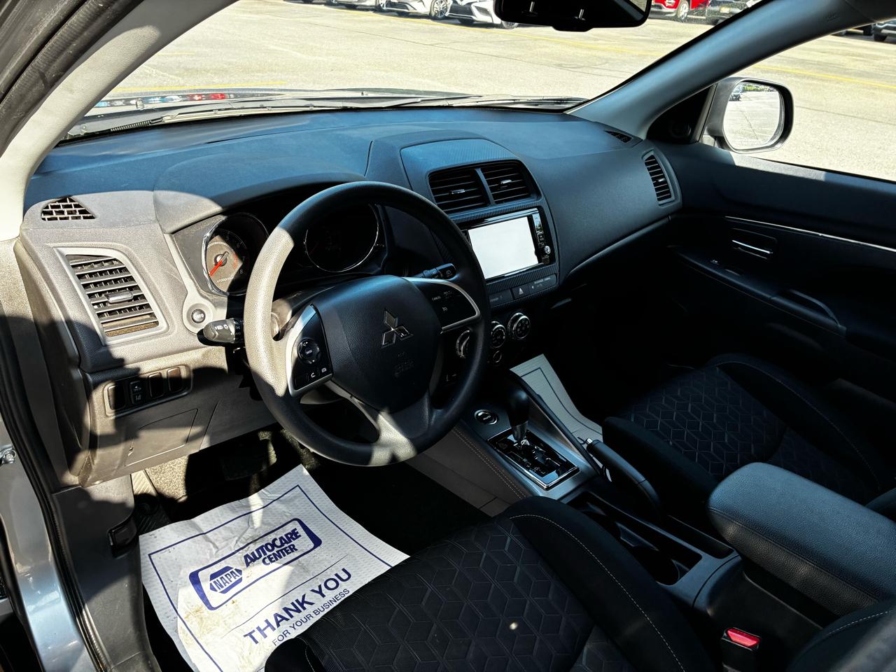 Mitsubishi Outlander Sport 2.0 ES 4WD 2025