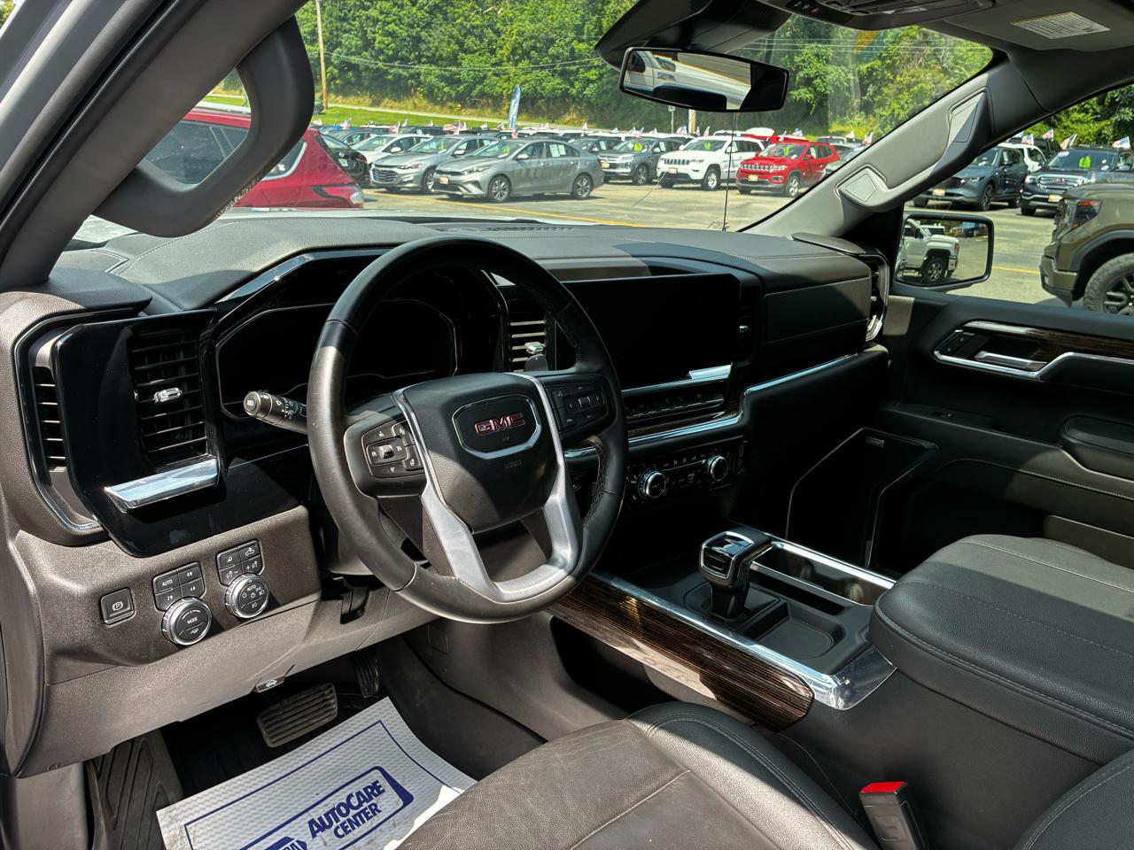 GMC Sierra 1500 Elevation Crew Cab 4WD 2024