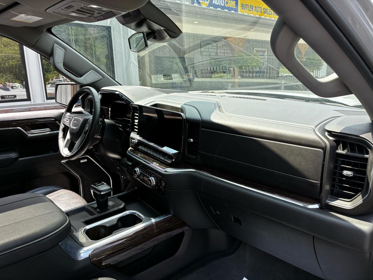 GMC Sierra 1500 Elevation Crew Cab 4WD 2024