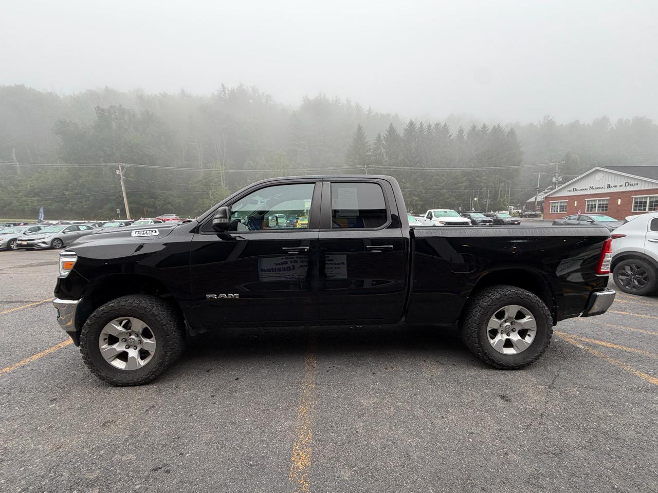 RAM 1500 Big Horn Quad Cab 4WD 2021