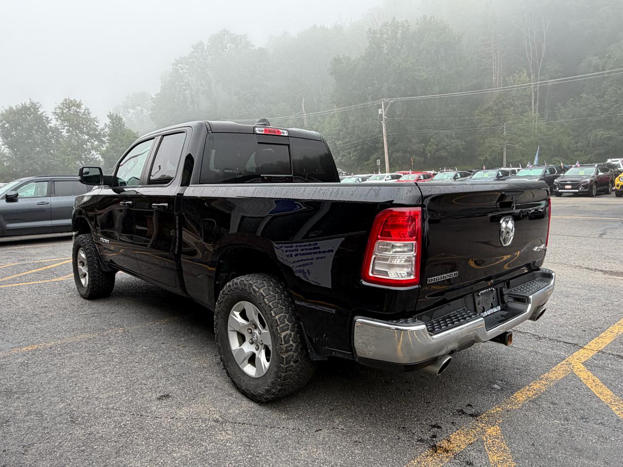 RAM 1500 Big Horn Quad Cab 4WD 2021