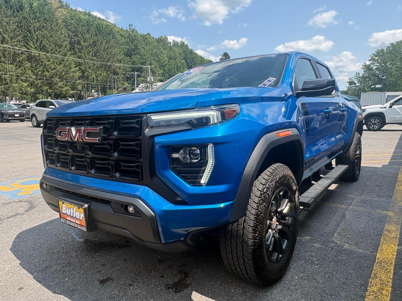GMC Canyon Elevation Crew Cab 4WD 2023