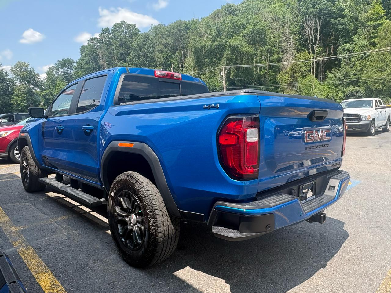 GMC Canyon Elevation Crew Cab 4WD 2023