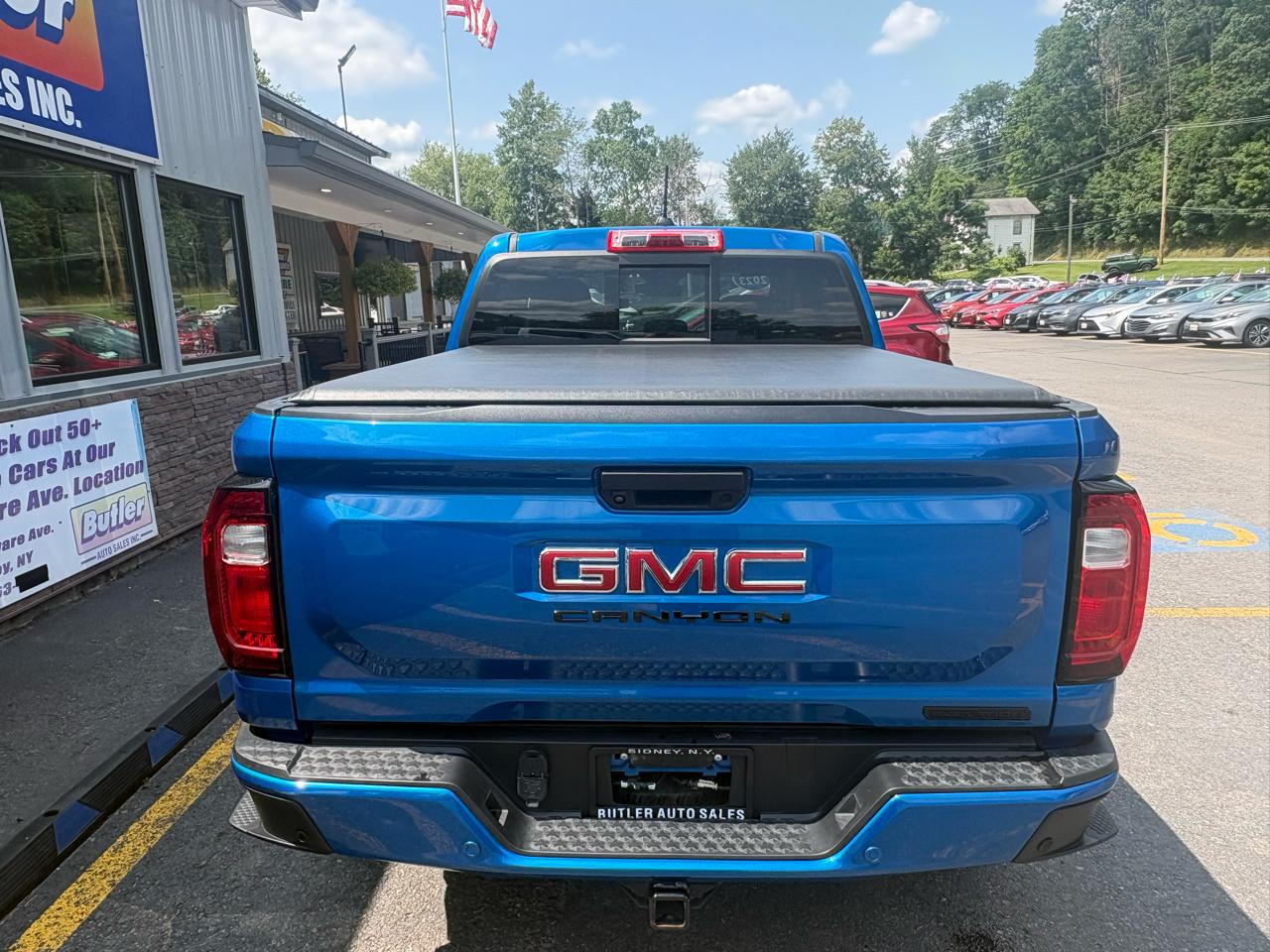 GMC Canyon Elevation Crew Cab 4WD 2023