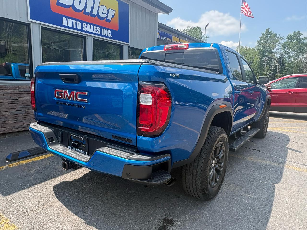 GMC Canyon Elevation Crew Cab 4WD 2023