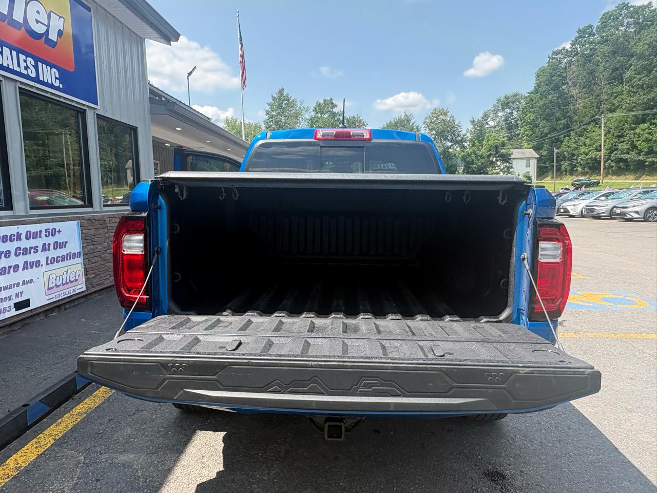 GMC Canyon Elevation Crew Cab 4WD 2023