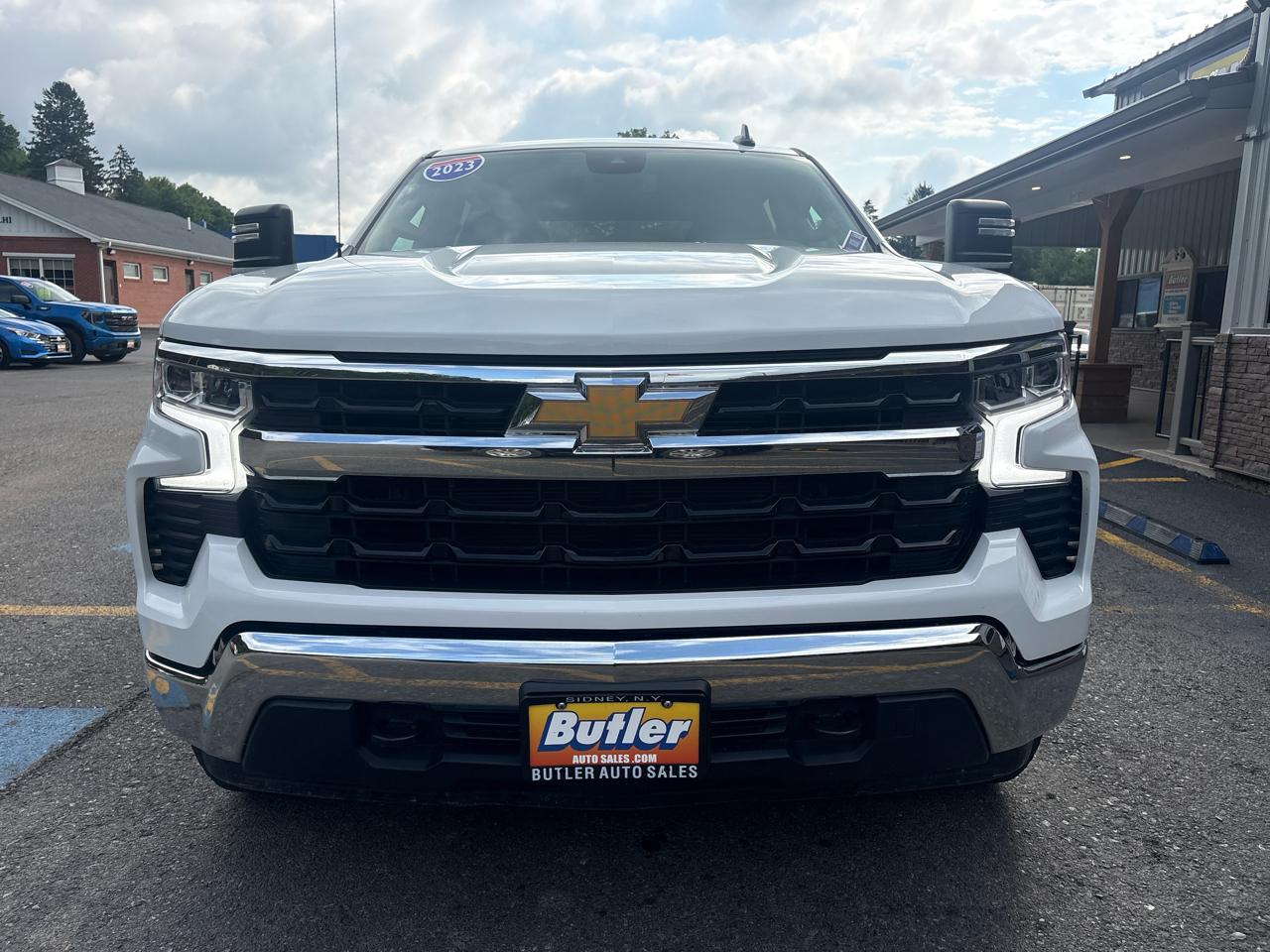 Chevrolet Silverado 1500 LT Crew Cab 4WD 2023