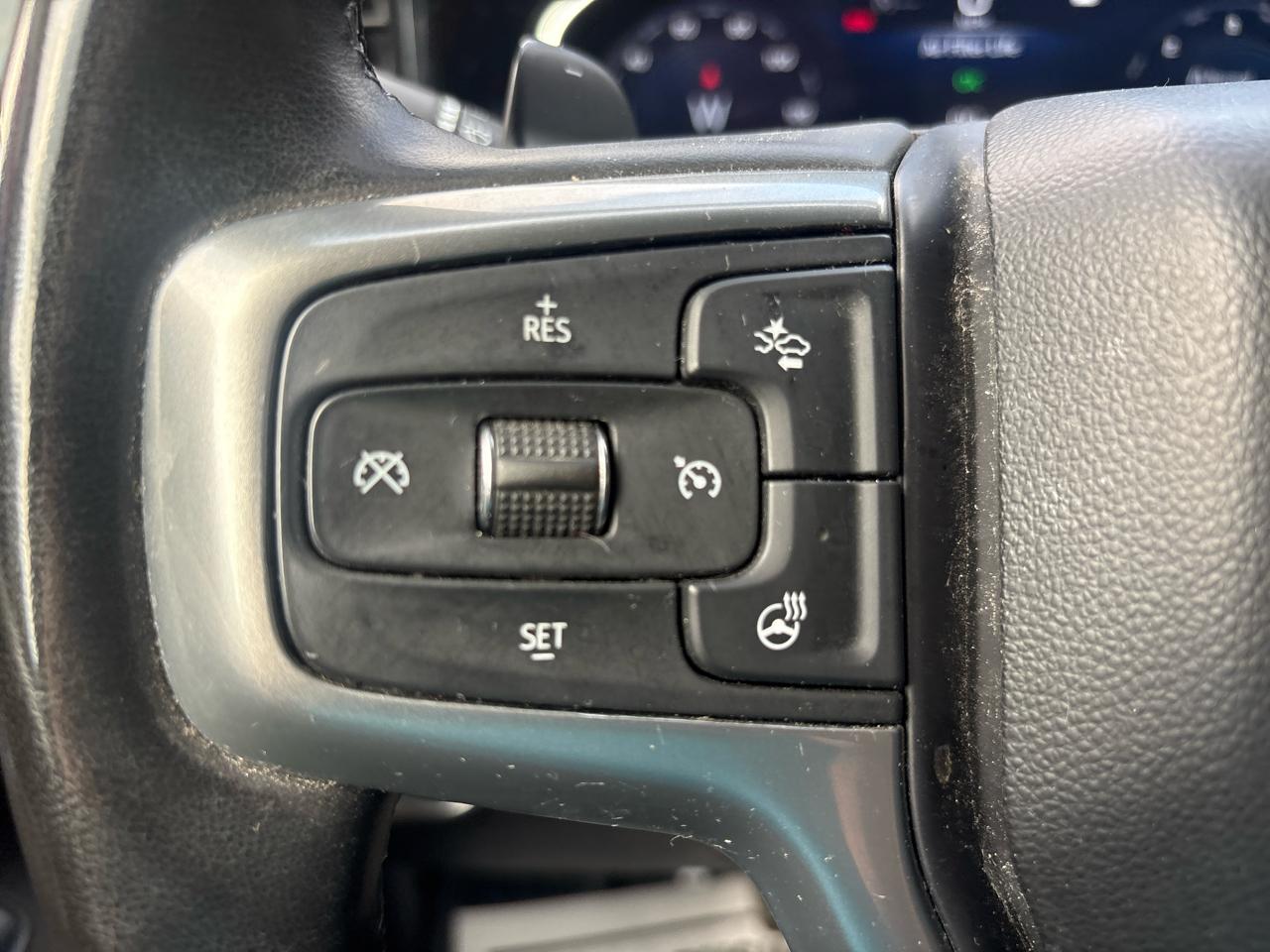 Chevrolet Silverado 1500 LT Crew Cab 4WD 2023