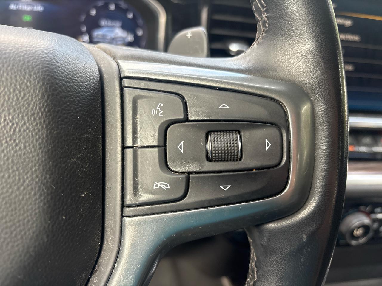 Chevrolet Silverado 1500 LT Crew Cab 4WD 2023