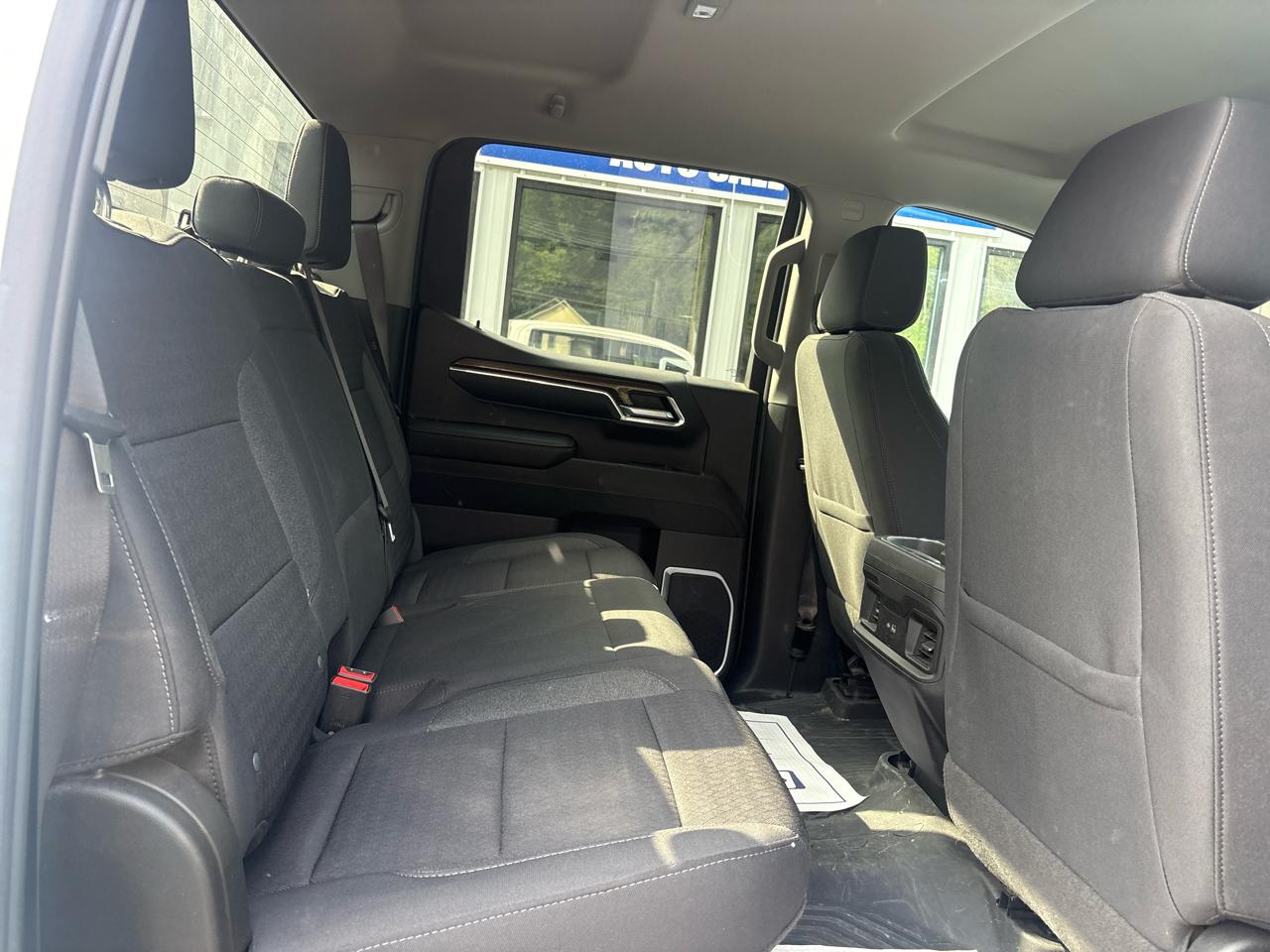 Chevrolet Silverado 1500 LT Crew Cab 4WD 2023