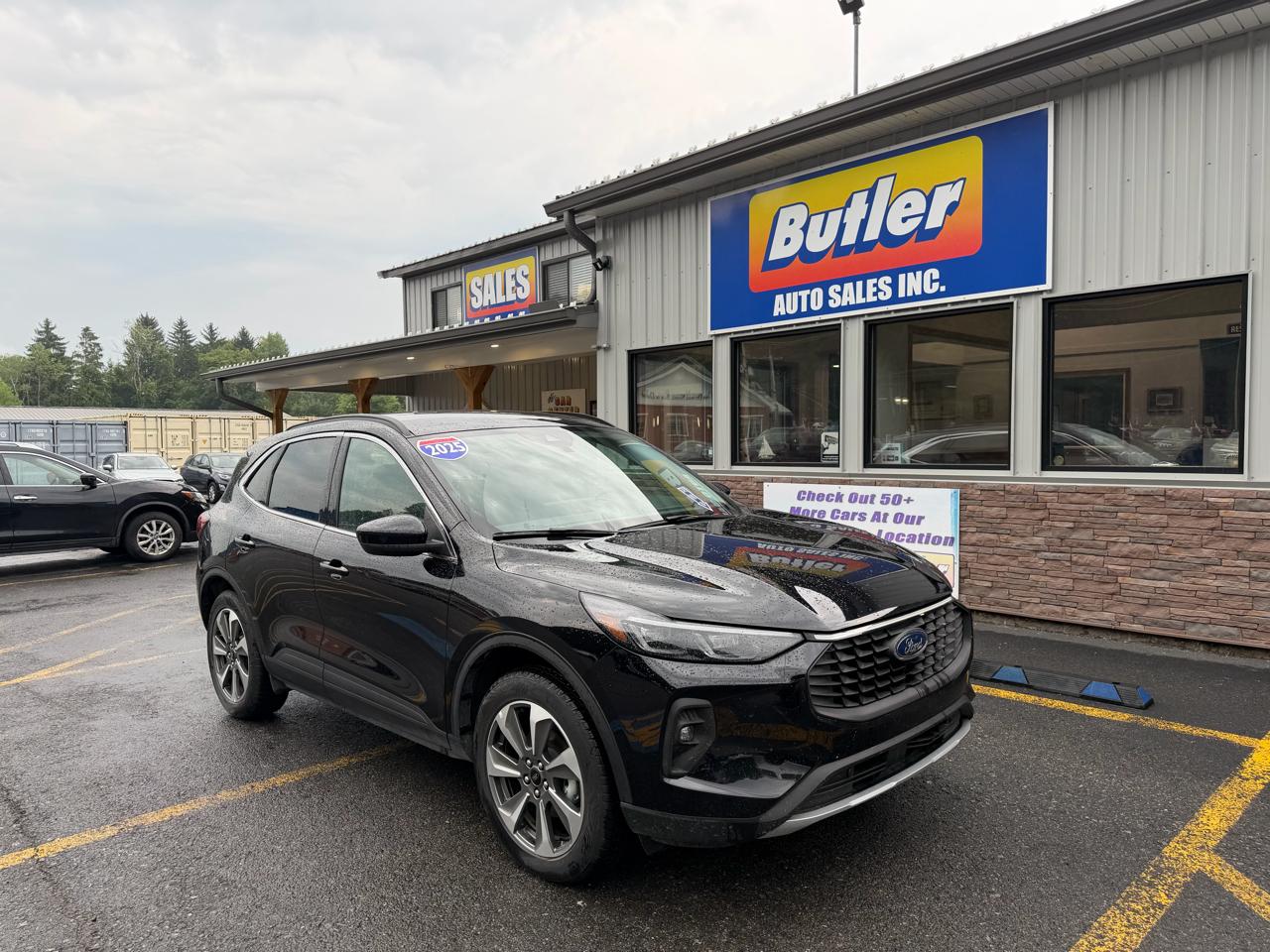 Ford Escape Platinum AWD 2025