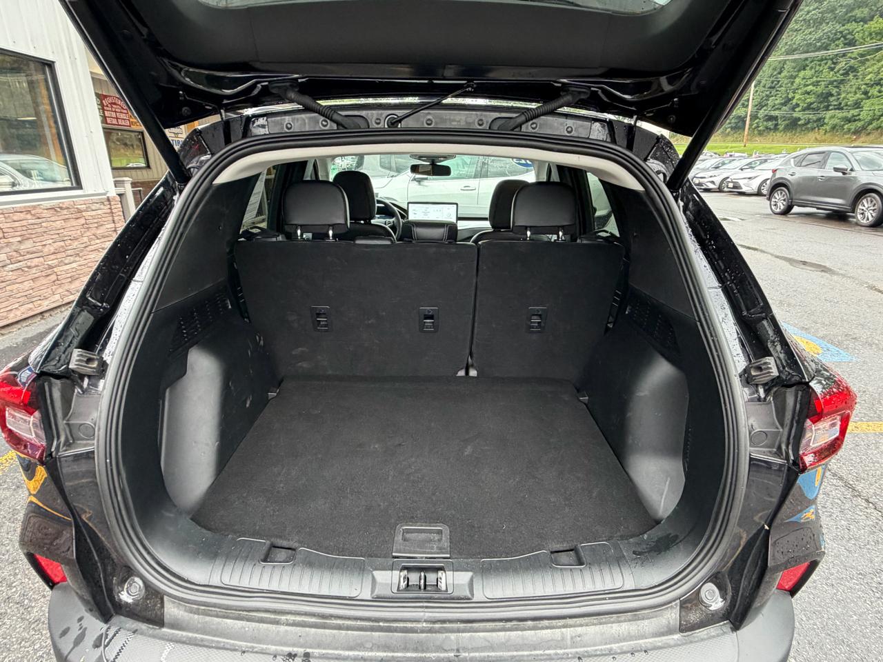 Ford Escape Platinum AWD 2025