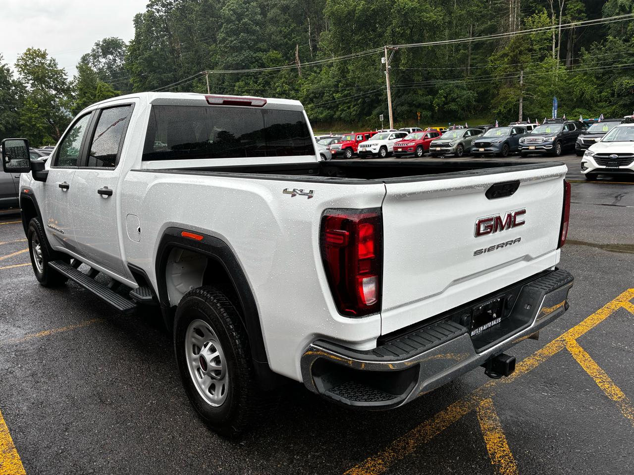 GMC Sierra 2500HD Pro Crew Cab 4WD SB 2024