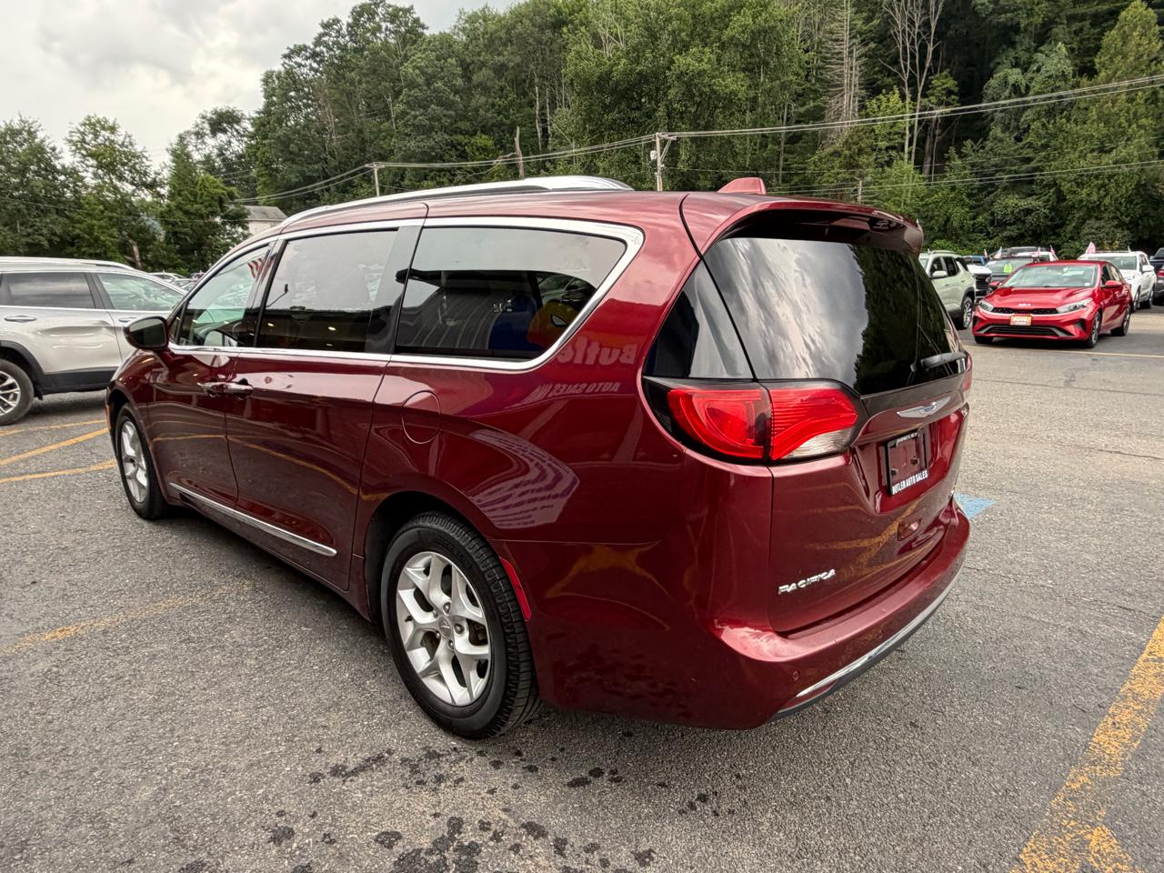 Chrysler Pacifica Limited 2019