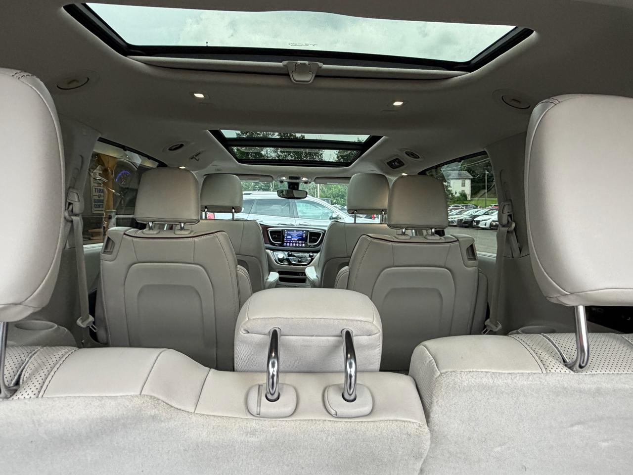 Chrysler Pacifica Limited 2019