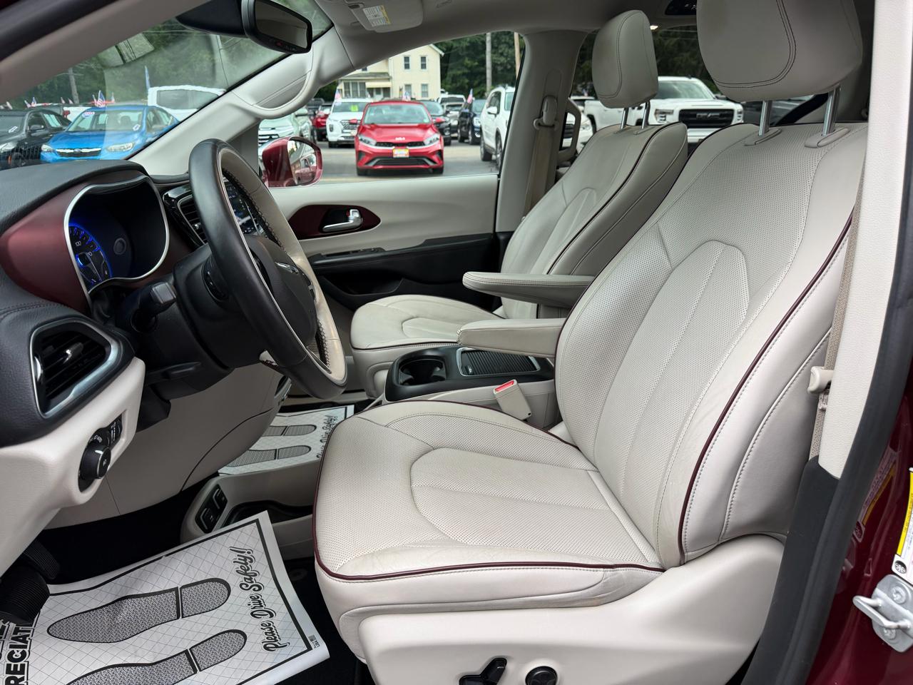 Chrysler Pacifica Limited 2019