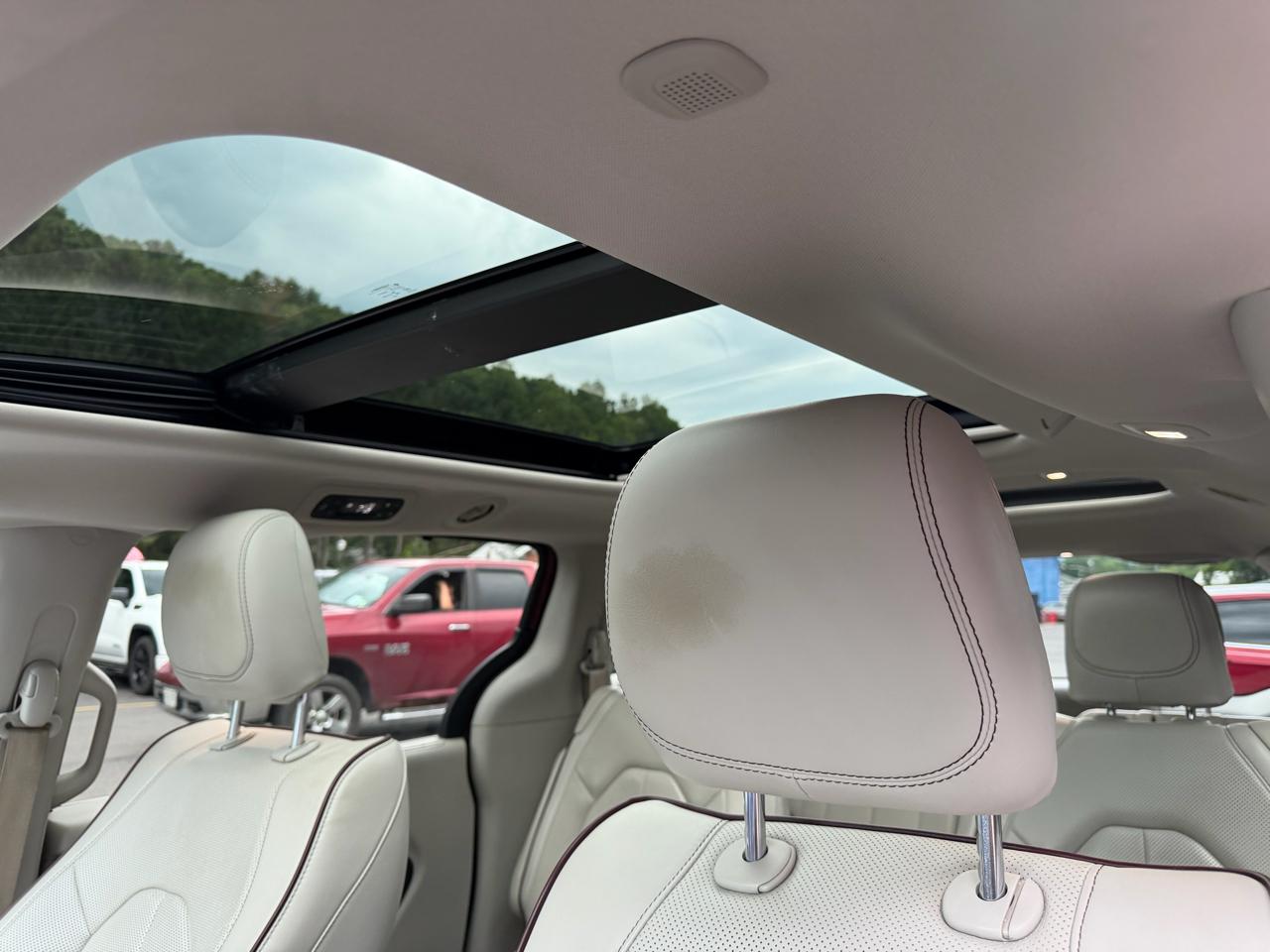 Chrysler Pacifica Limited 2019