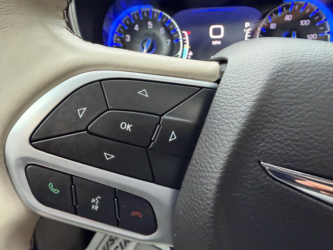 Chrysler Pacifica Limited 2019