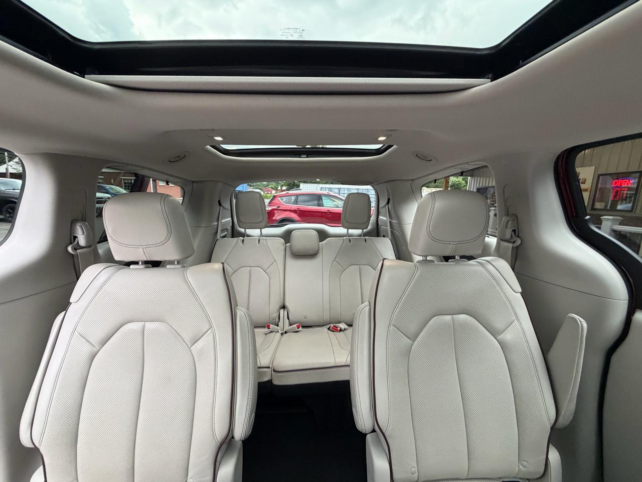 Chrysler Pacifica Limited 2019
