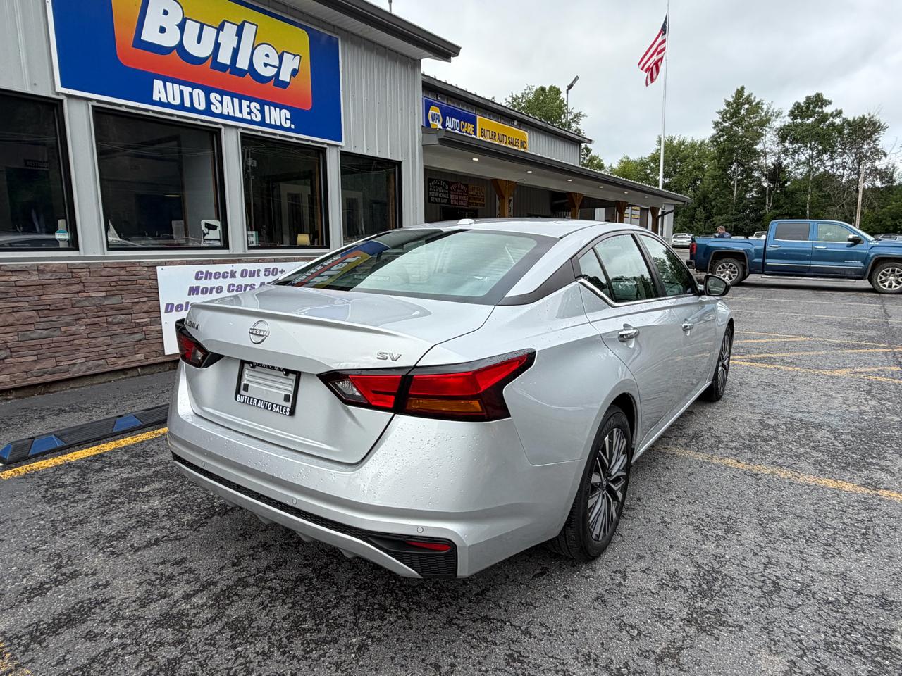 Nissan Altima 2.5 SV 2024