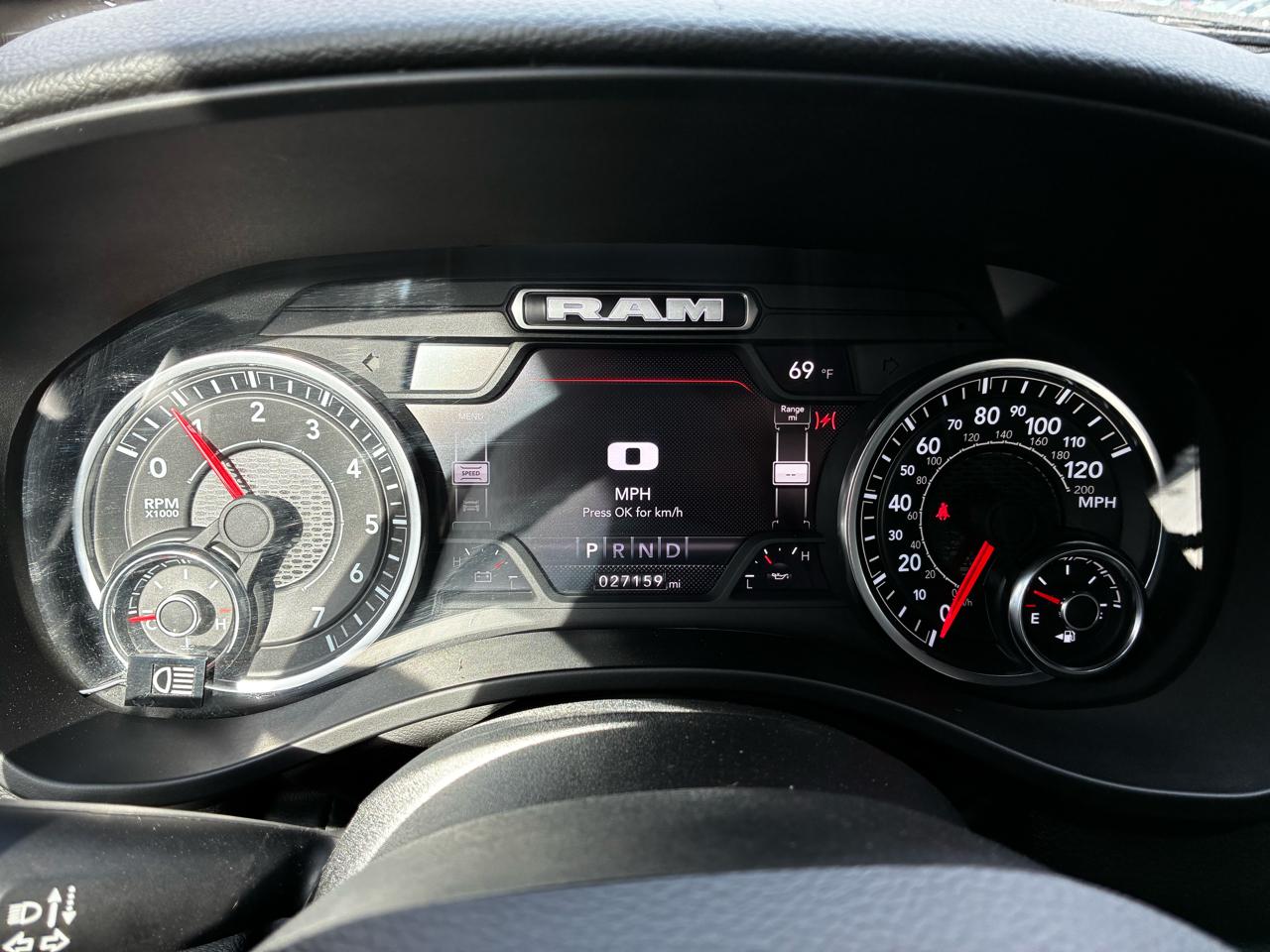RAM 1500 Big Horn Crew Cab SWB 4WD 2023