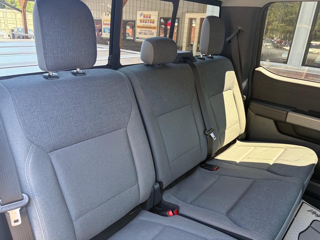 Ford F-150 XLT SuperCrew 4WD 2025