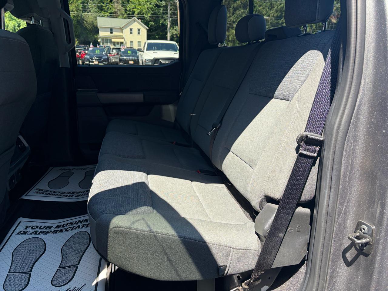Ford F-150 XLT SuperCrew 4WD 2025