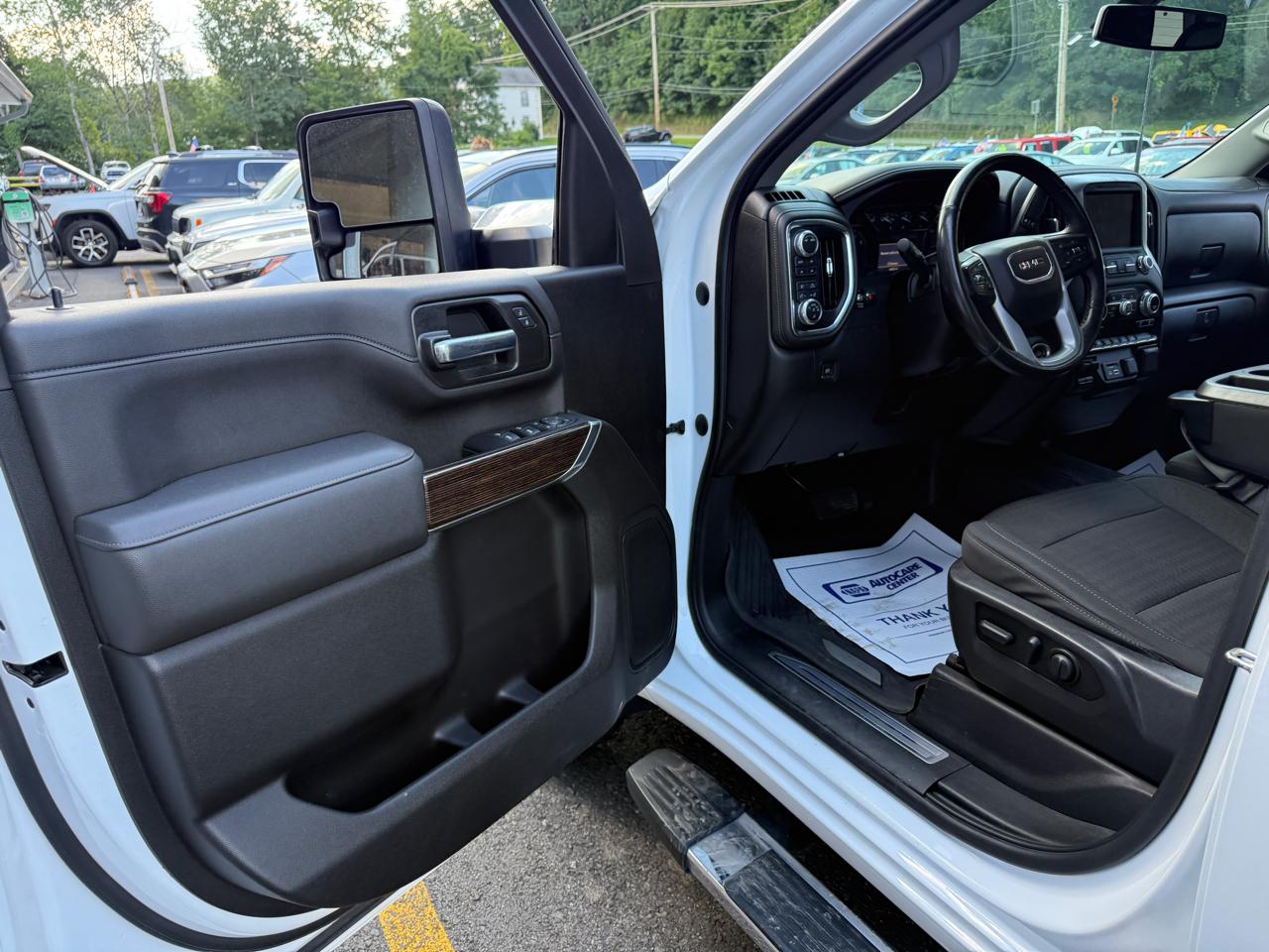 GMC Sierra 3500HD SLE Crew Cab Long Box 4WD 2022