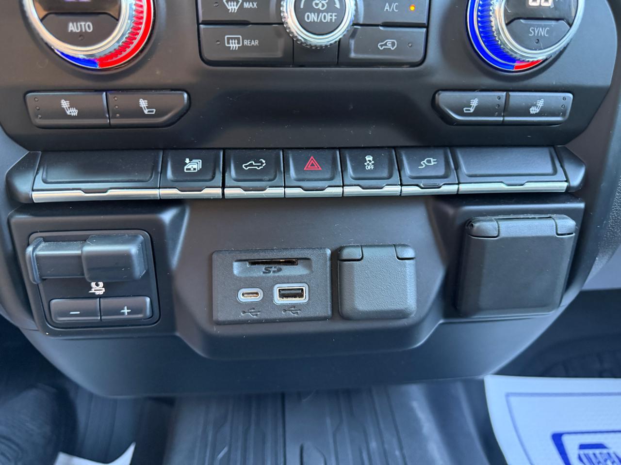 GMC Sierra 3500HD SLE Crew Cab Long Box 4WD 2022