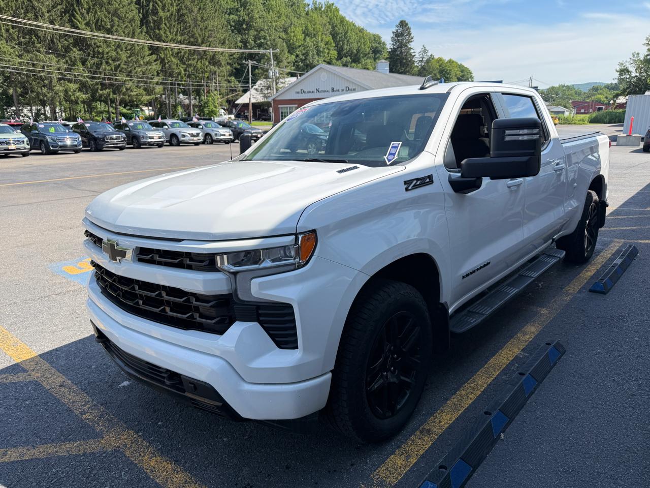 Chevrolet Silverado 1500 RST Crew Cab 4WD 2024