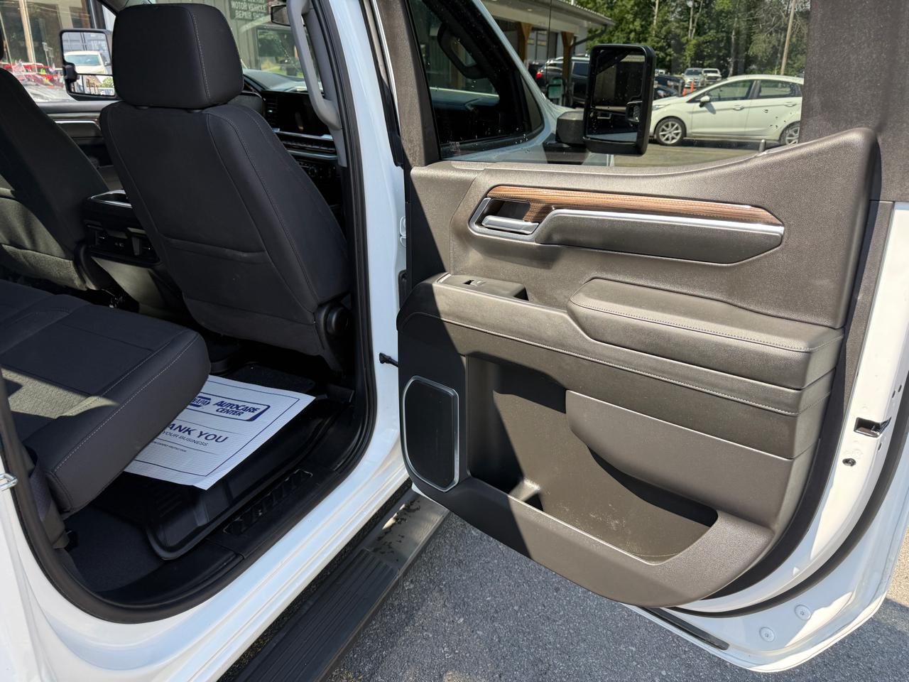 Chevrolet Silverado 1500 RST Crew Cab 4WD 2024