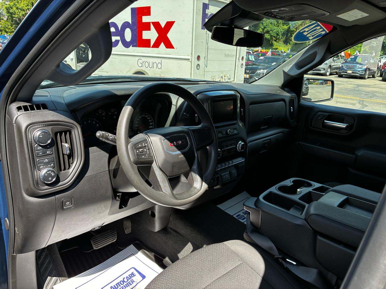 GMC Sierra 1500 Pro Crew Cab Short Box 4WD 2024