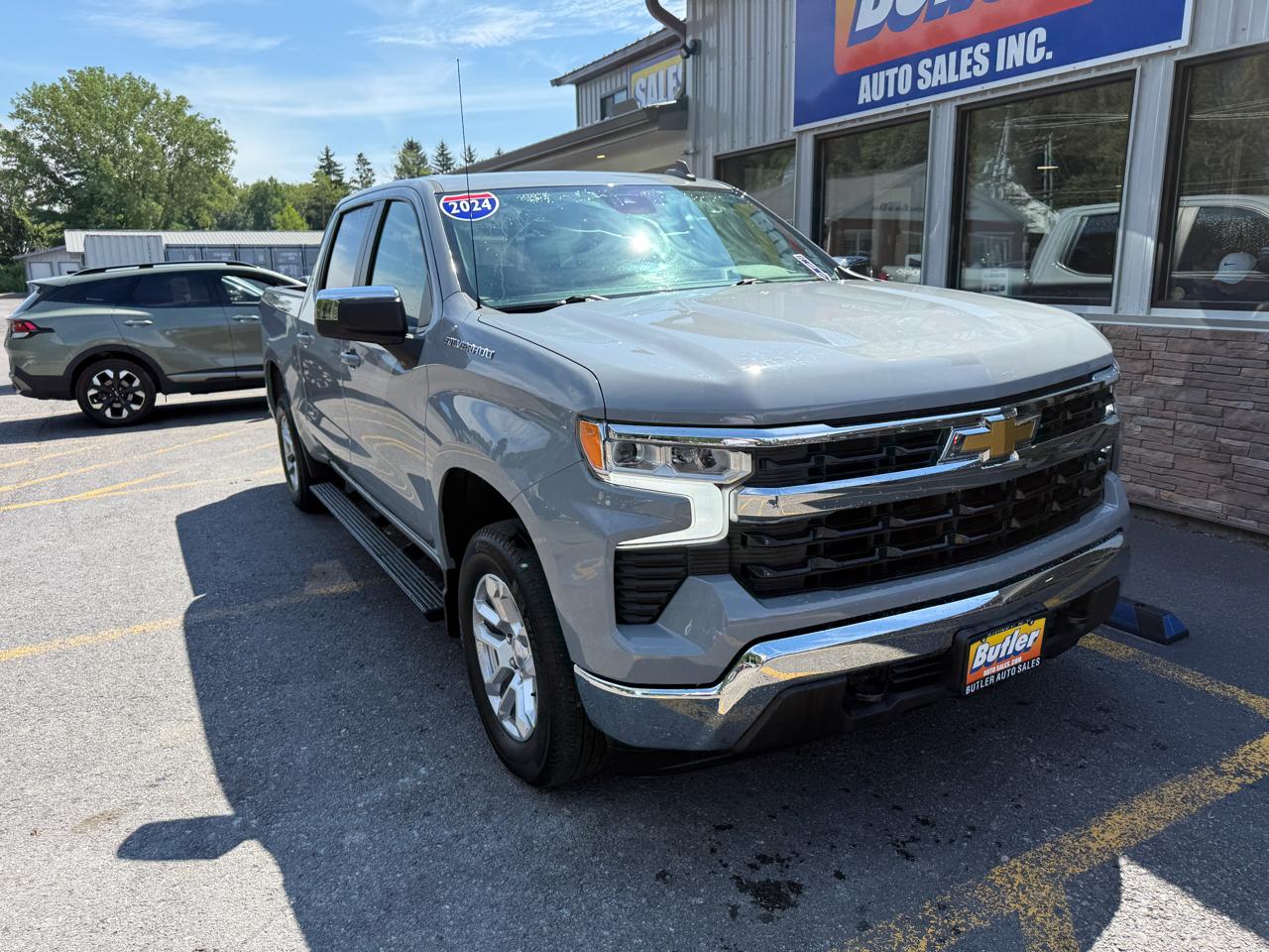 Chevrolet Silverado 1500 LT-L Crew Cab 4WD 2024