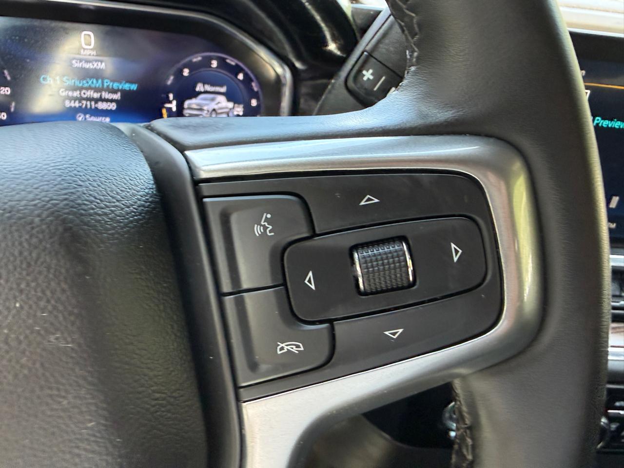 Chevrolet Silverado 1500 LT-L Crew Cab 4WD 2024