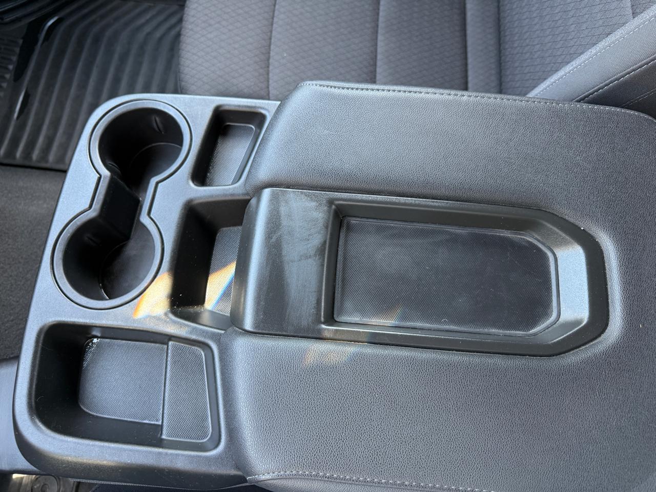 Chevrolet Silverado 1500 LT-L Crew Cab 4WD 2024