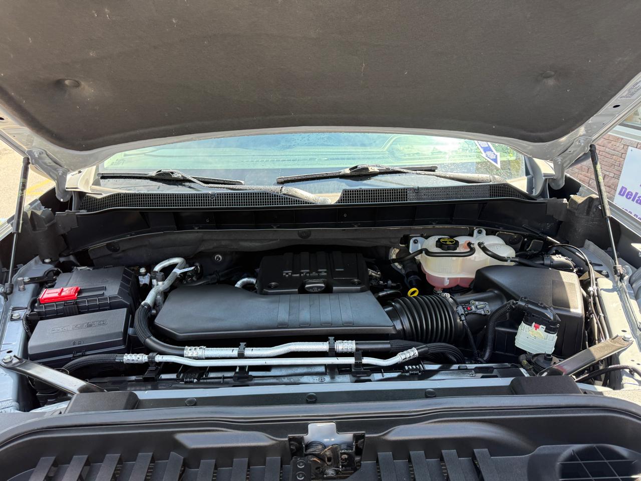 Chevrolet Silverado 1500 LT-L Crew Cab 4WD 2024
